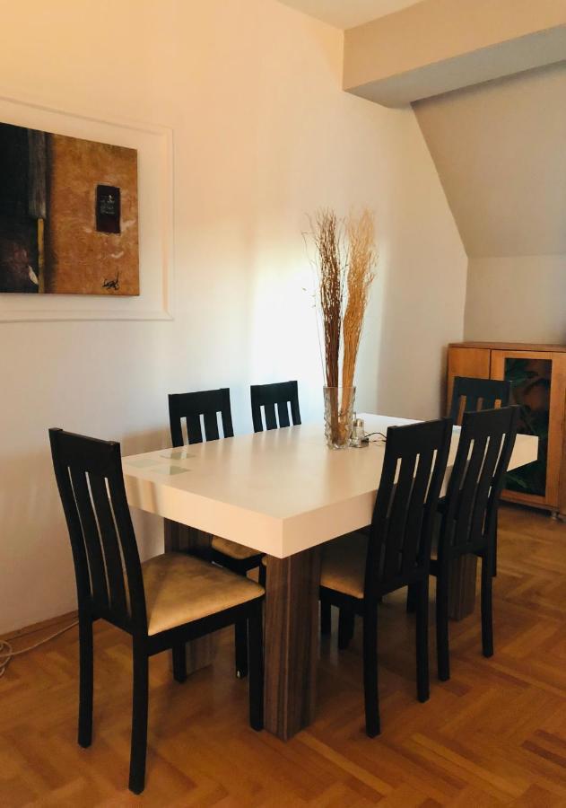 Apartments Near City Center Скопие Екстериор снимка